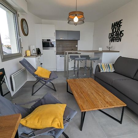 St Gilles Appartement Face Mer Сент-Илер-де-Рье Экстерьер фото